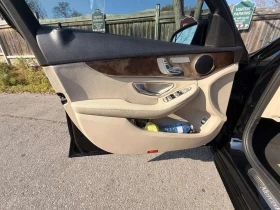 Mercedes-Benz C 300, снимка 12