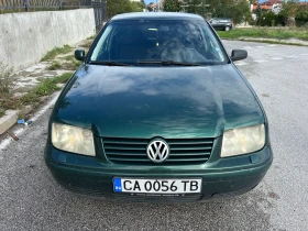 VW Bora 1.6I Бензин-Газ, снимка 1