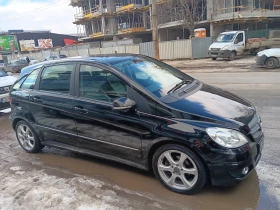 Mercedes-Benz B 180, снимка 17