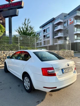Skoda Octavia 1.6TDI - 20000 лв. - 95021725 5