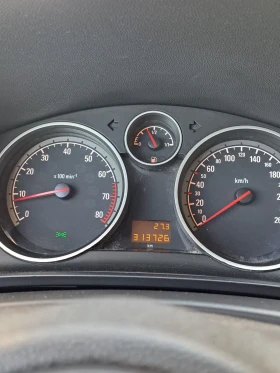 Opel Zafira - 2400 € / 4693.99 лв. - 36836076 9