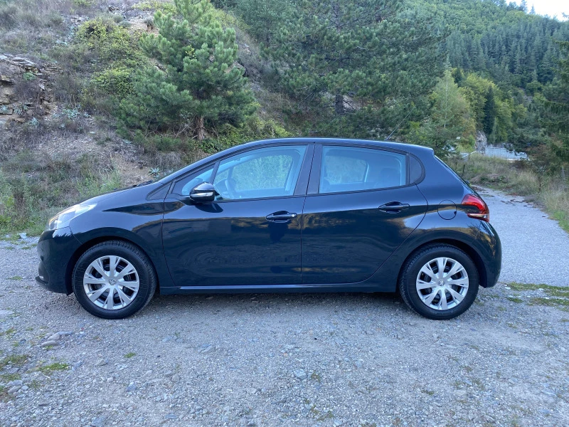 Peugeot 208 * PureTech* Active* ГАЗ* 2016* РЕАЛНИ КМ!* EURO6B*, снимка 2 - Автомобили и джипове - 41553788