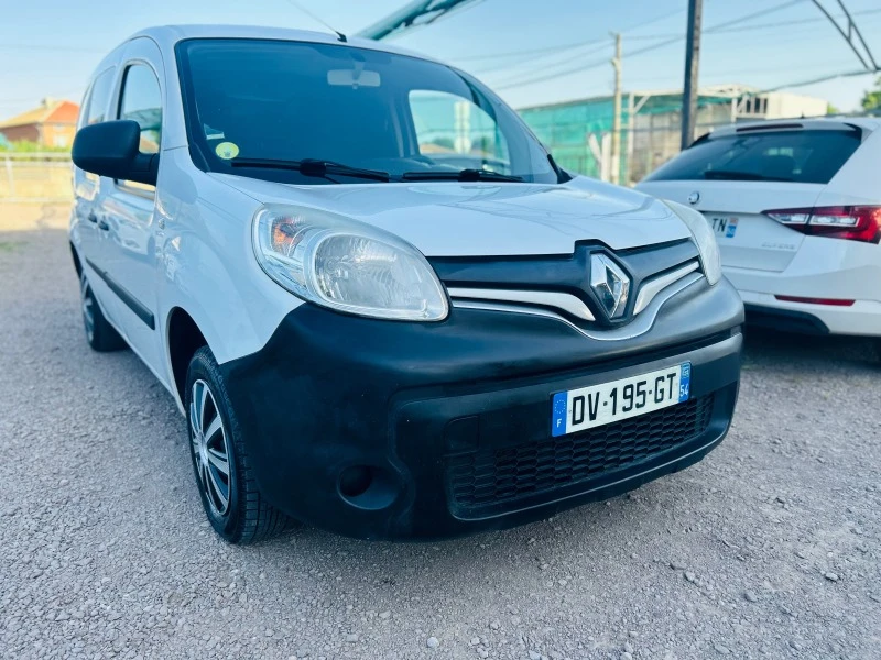 Renault Kangoo 1.5dci НОВА!!!!!, снимка 3 - Автомобили и джипове - 46337577