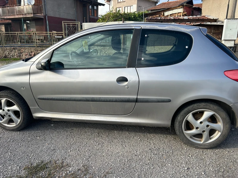 Peugeot 206 2 HDI, снимка 5 - Автомобили и джипове - 47451806