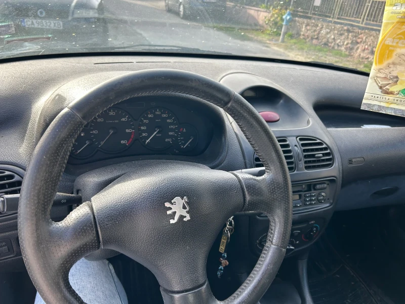 Peugeot 206 2 HDI, снимка 7 - Автомобили и джипове - 47451806