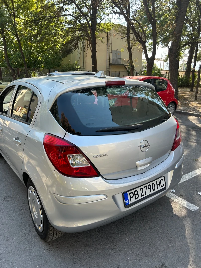 Opel Corsa 1.2, снимка 3 - Автомобили и джипове - 47453852