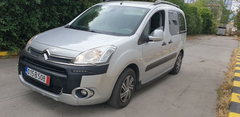 Citroen Berlingo 1, 6hdi 92 кс. Автомат, снимка 1 - Автомобили и джипове - 47525688