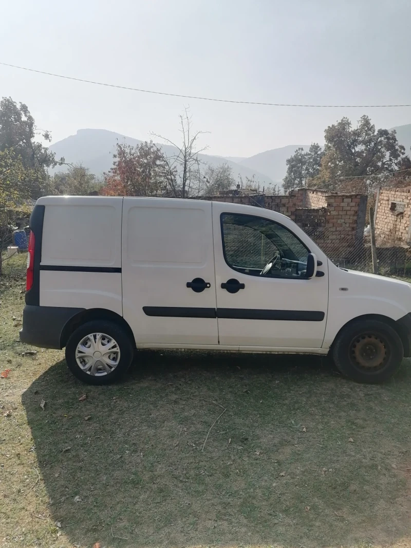 Fiat Doblo, снимка 3 - Автомобили и джипове - 47945519