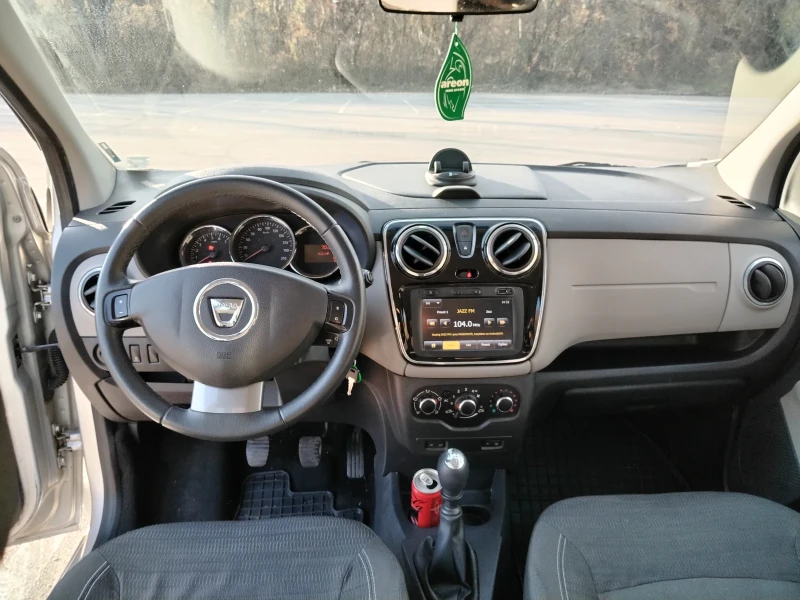 Dacia Lodgy, снимка 10 - Автомобили и джипове - 48015863