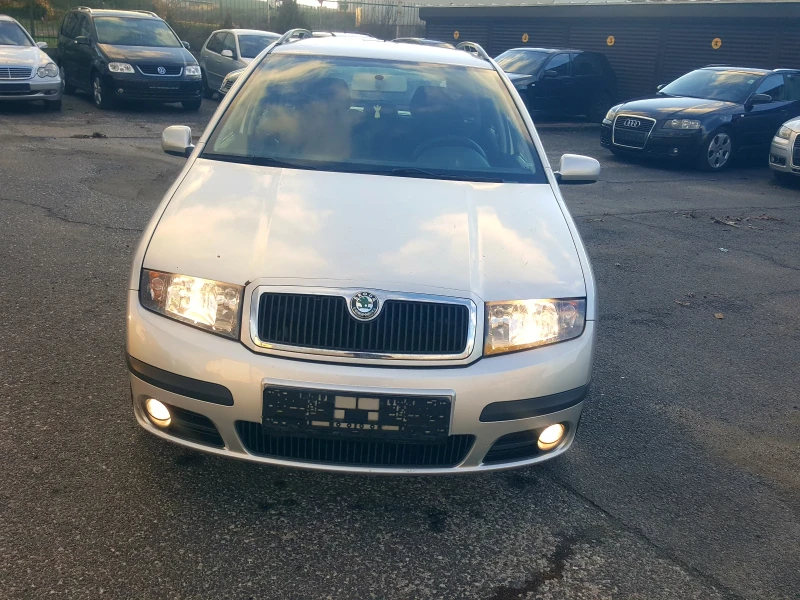 Skoda Fabia, снимка 7 - Автомобили и джипове - 48383237