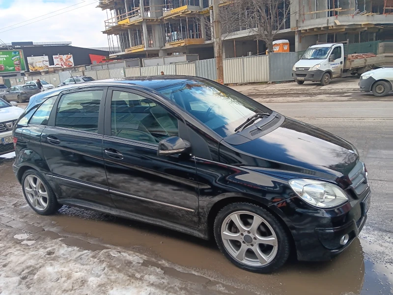 Mercedes-Benz B 180, снимка 17 - Автомобили и джипове - 49271090