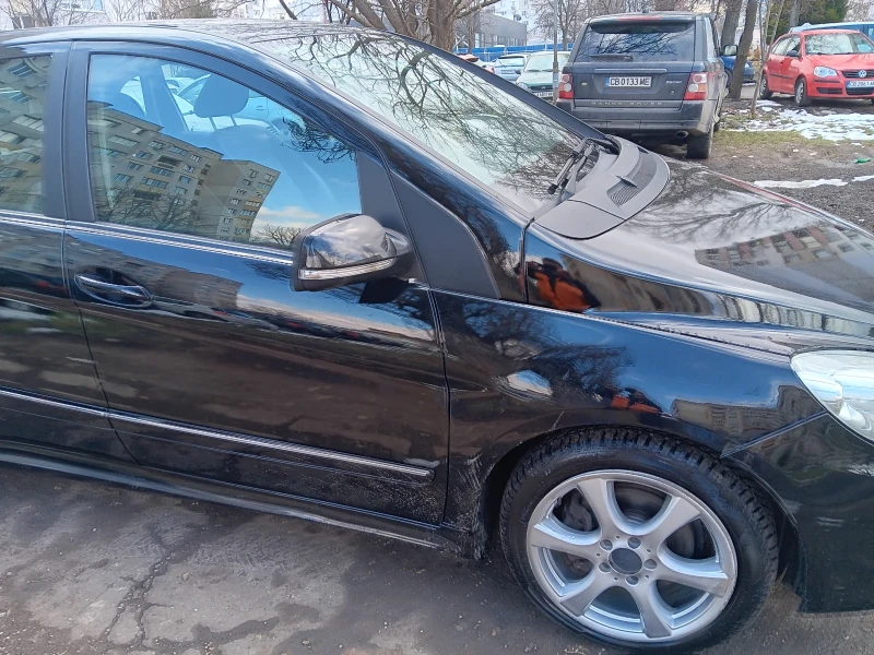 Mercedes-Benz B 180, снимка 5 - Автомобили и джипове - 49271090