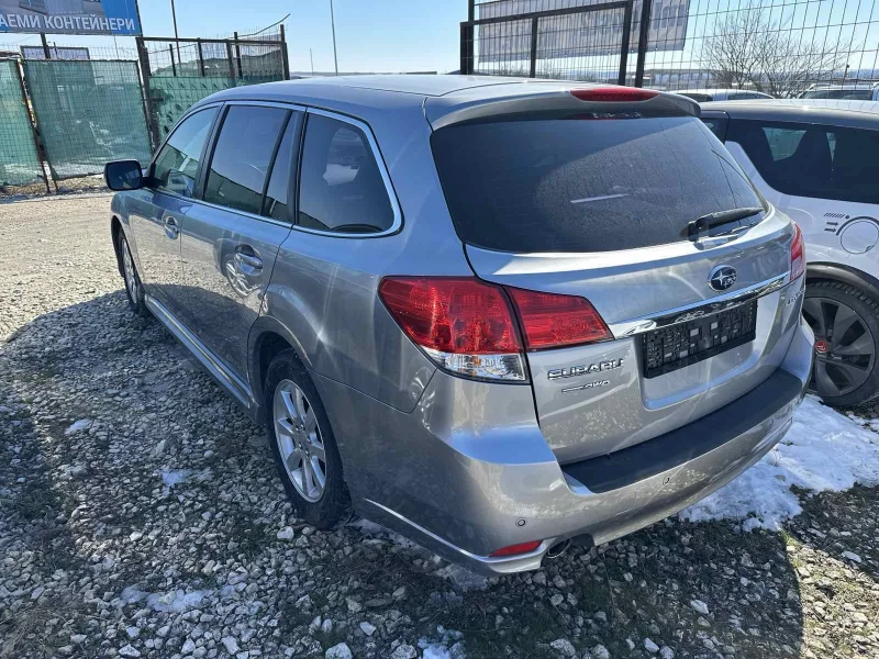 Subaru Legacy 2.0iАвтомат, снимка 5 - Автомобили и джипове - 49275608