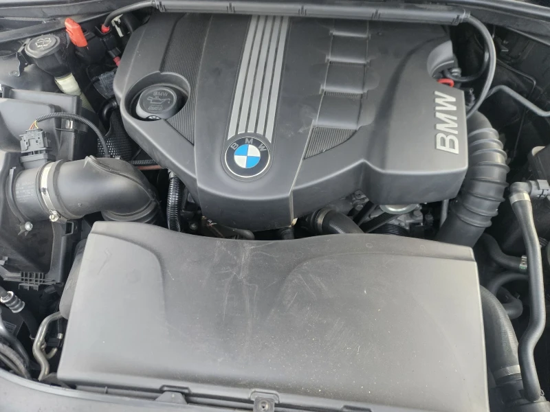 BMW 320 2.0TDI 108000KM, снимка 12 - Автомобили и джипове - 52146799