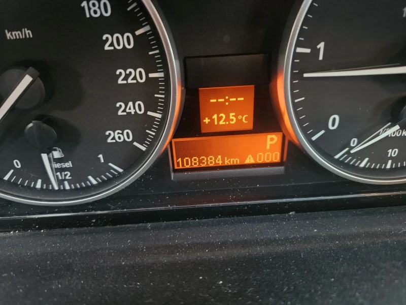 BMW 320 2.0TDI 108000KM, снимка 11 - Автомобили и джипове - 52146799