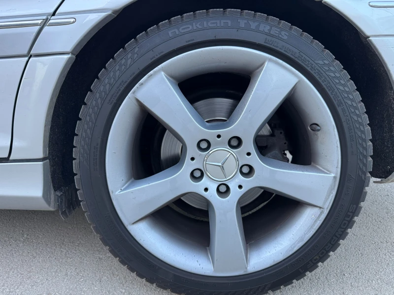 Mercedes-Benz C 320, снимка 9 - Автомобили и джипове - 52761217