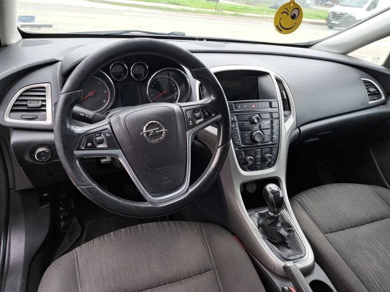 Opel Astra, снимка 11 - Автомобили и джипове - 52643982