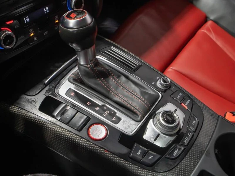 Audi S5 3.0Т TECHNIK * * CARFAX * * АВТО КРЕДИТ * * , снимка 10 - Автомобили и джипове - 52675587