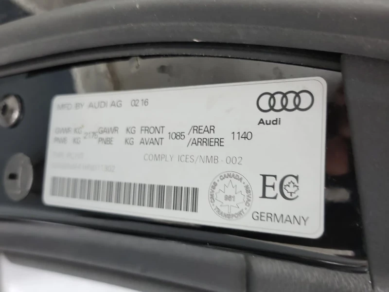 Audi A4 * KOMFORT * CARFAX * ЦЕНА ДО БГ, снимка 16 - Автомобили и джипове - 52739877