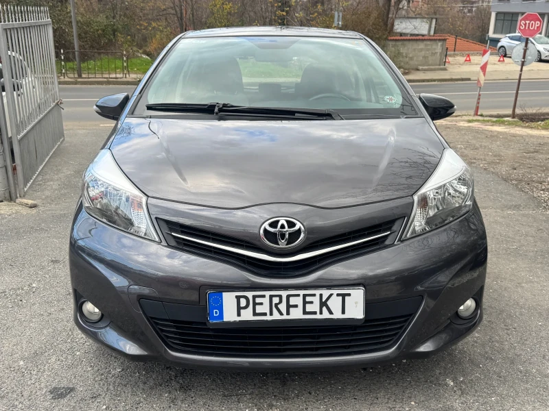 Toyota Yaris 1.3* Automatic* 94000km, снимка 2 - Автомобили и джипове - 52855770