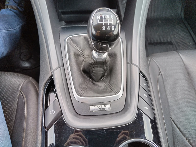 Ford Mondeo, снимка 11 - Автомобили и джипове - 52893505