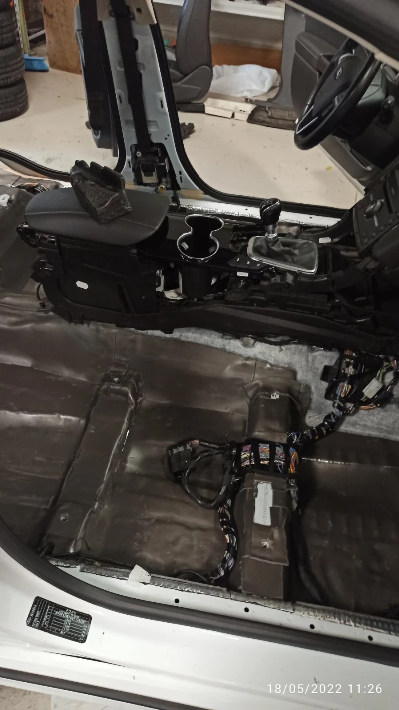 Ford Mondeo, снимка 16 - Автомобили и джипове - 52893505