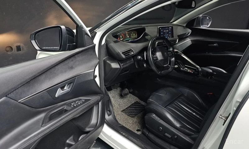 Peugeot 3008, снимка 11 - Автомобили и джипове - 53058093