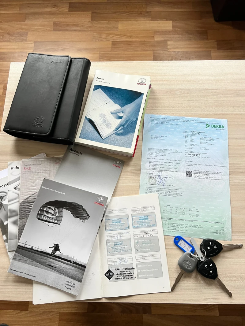 Toyota Avensis 2.2 D4D 150 к.с. ГЕРМАНИЯ, снимка 14 - Автомобили и джипове - 53459382