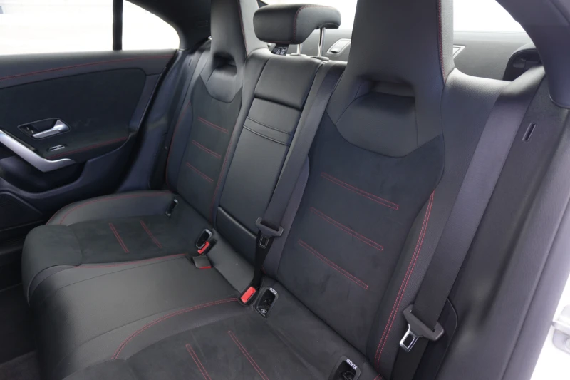 Mercedes-Benz CLA * 250 * CARFAX * undefined, снимка 10 - Автомобили и джипове - 53592833