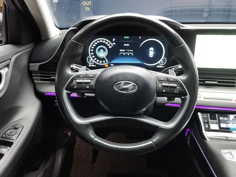 Hyundai Grandeur 2.5 Premium Choice, снимка 13 - Автомобили и джипове - 55936111