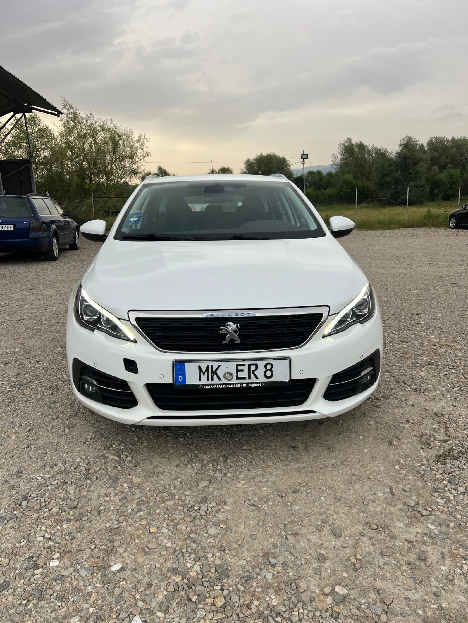 Peugeot 308 1.5HDI* Автомат - изображение 2