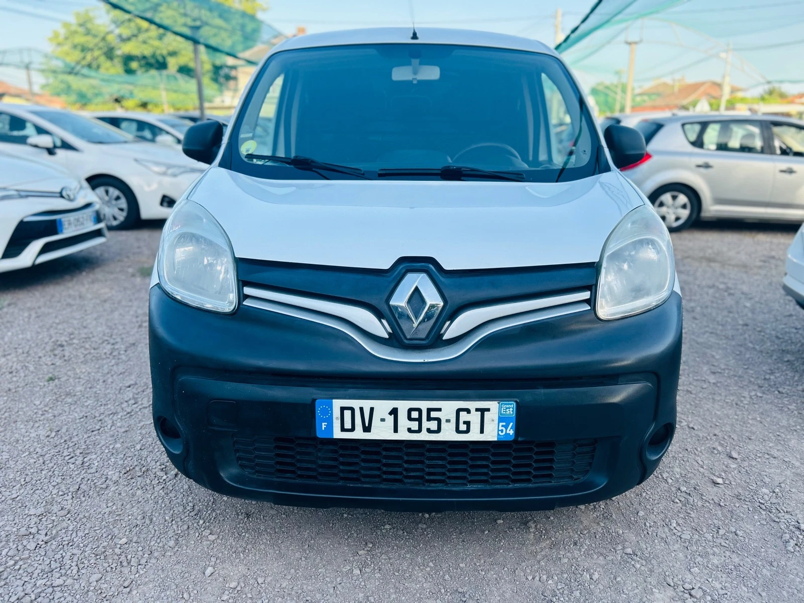 Renault Kangoo 1.5dci НОВА!!!!! - изображение 2