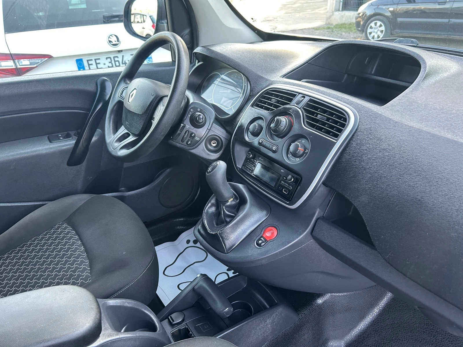 Renault Kangoo 1.5dci НОВА!!!!! | Mobile.bg — изображение 12