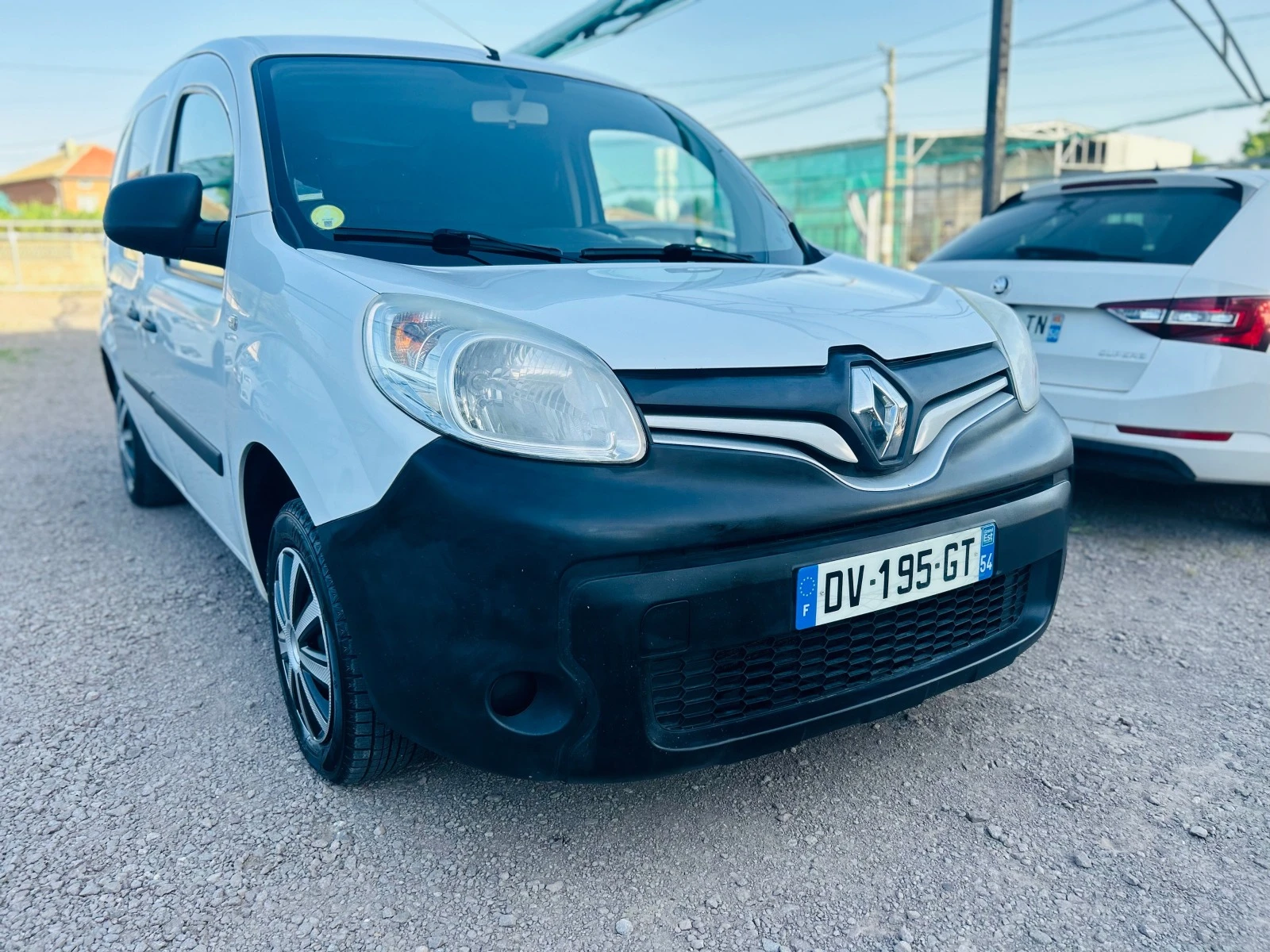 Renault Kangoo 1.5dci НОВА!!!!! - изображение 3