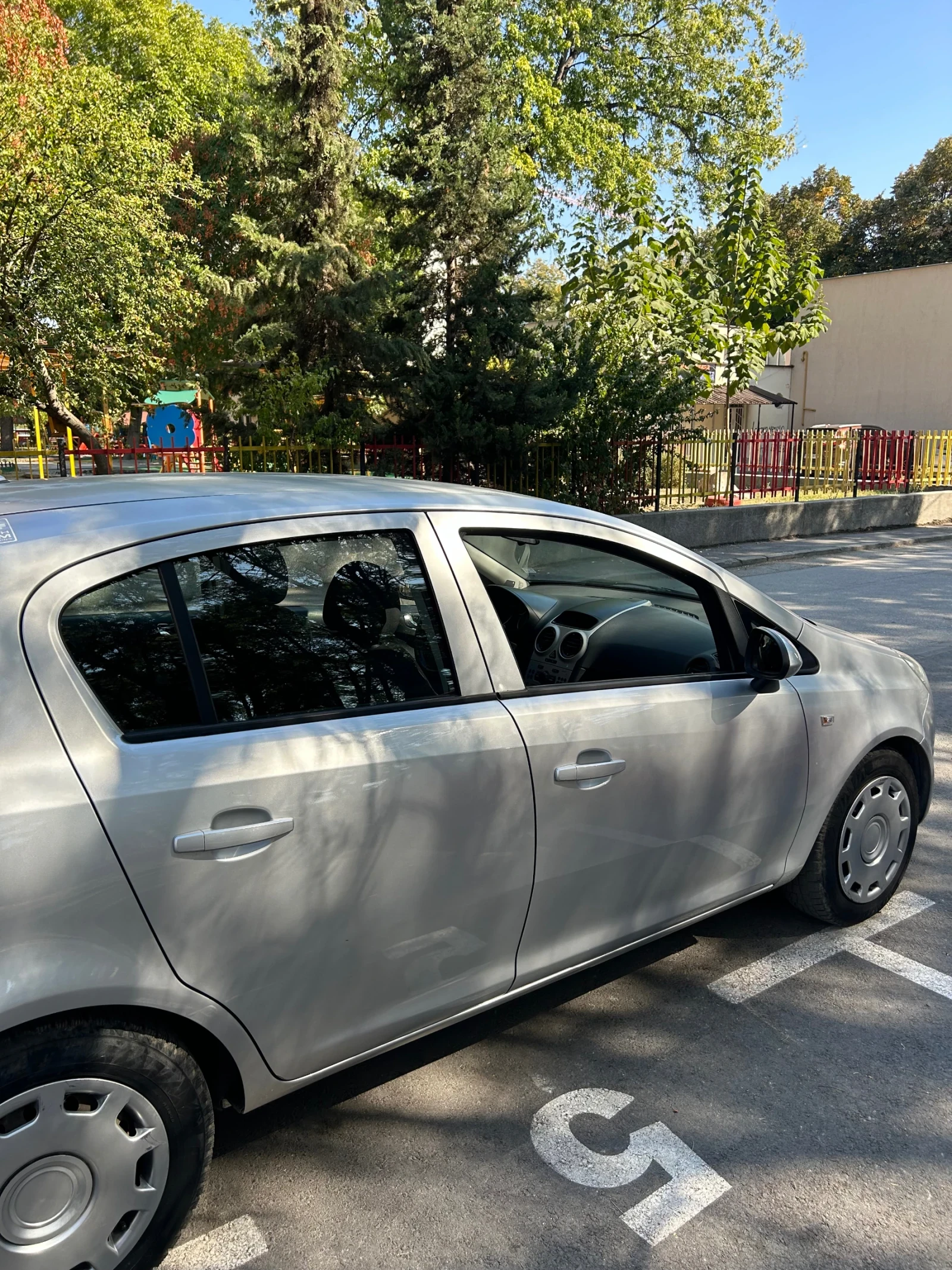 Opel Corsa 1.2 - изображение 5