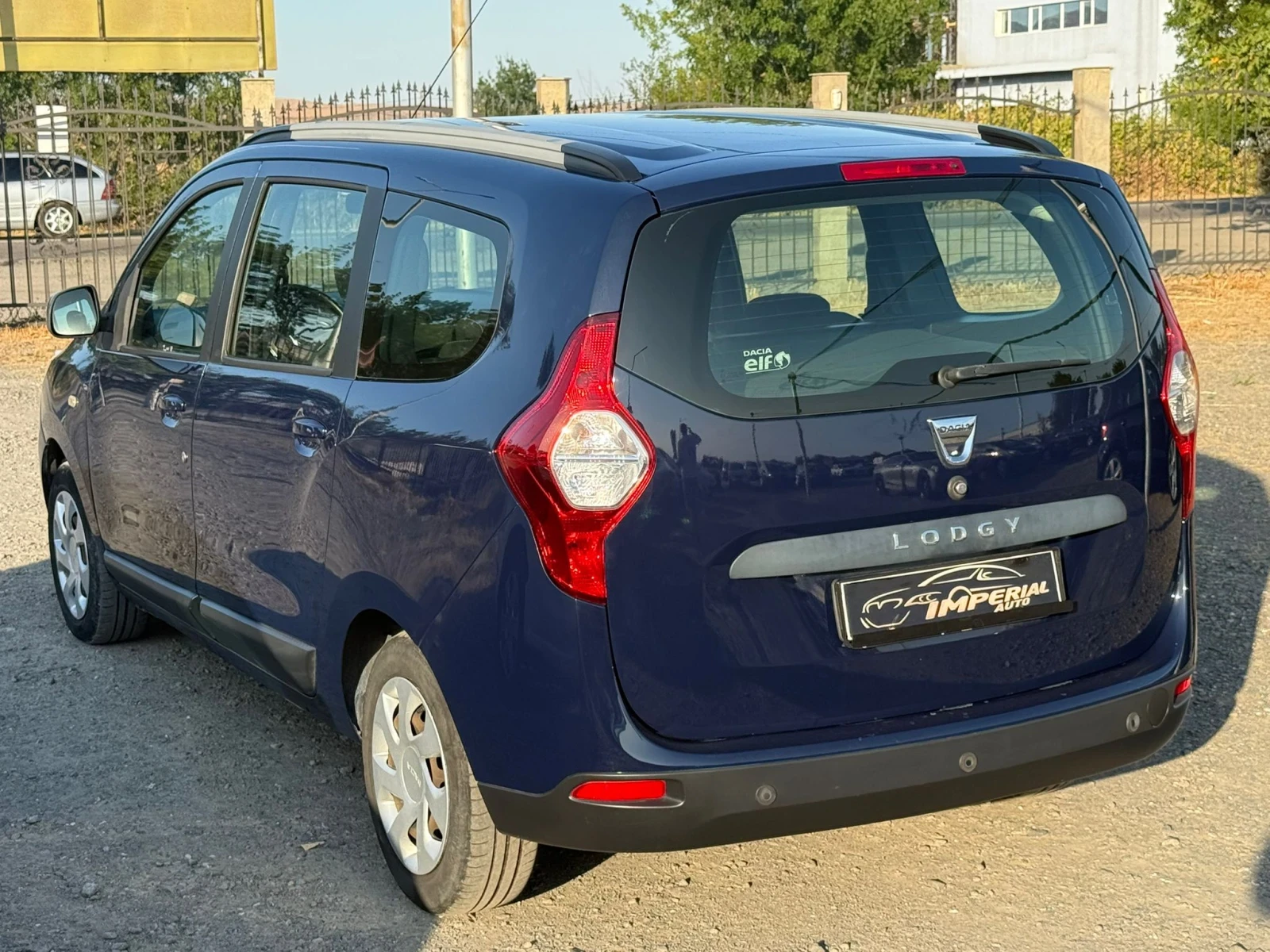 Dacia Lodgy 1, 6i GPL  - изображение 4
