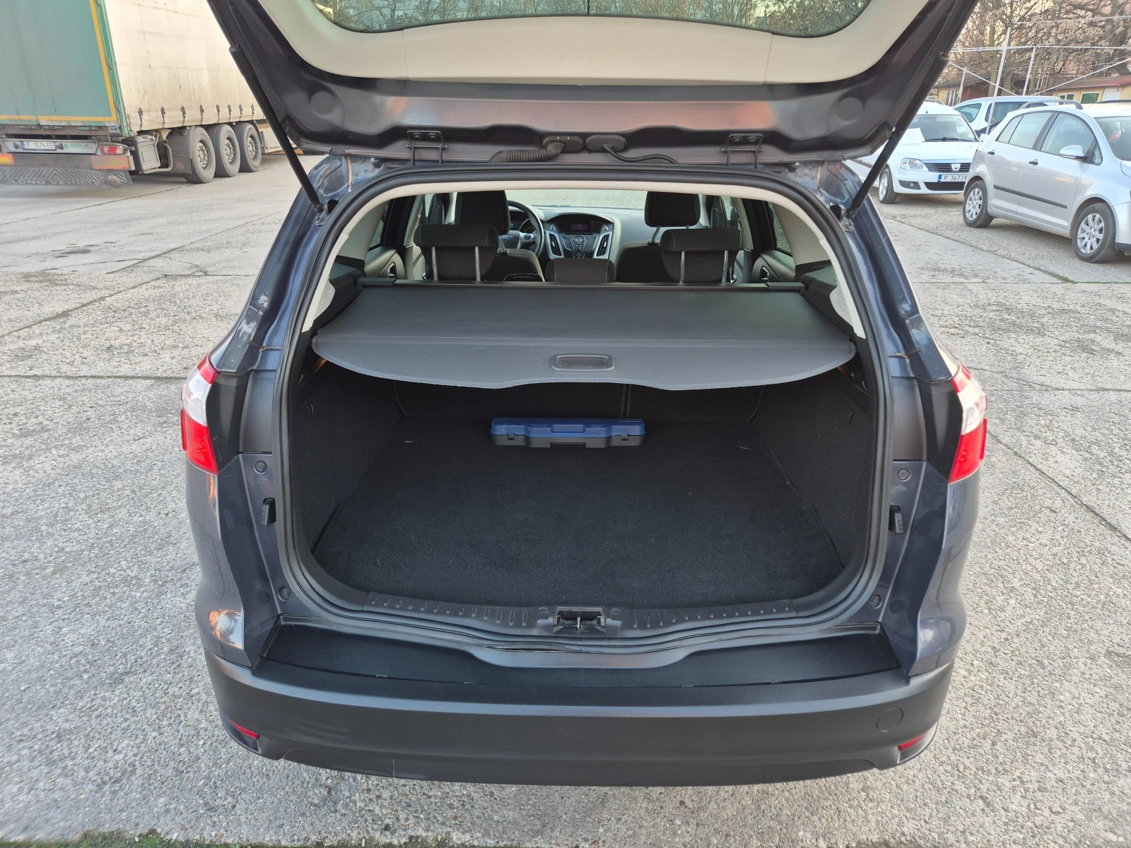 Ford Focus 1.6 HDI-Италия - изображение 9