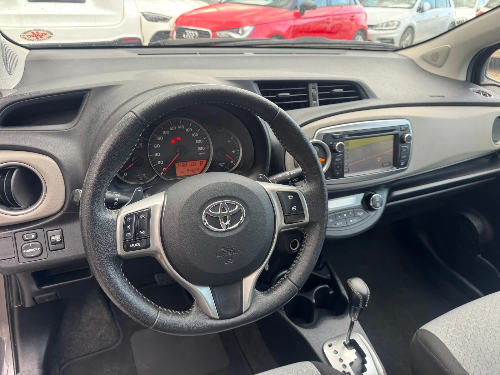 Toyota Yaris 1.3* Automatic* 94000km | Mobile.bg � ����������� 8