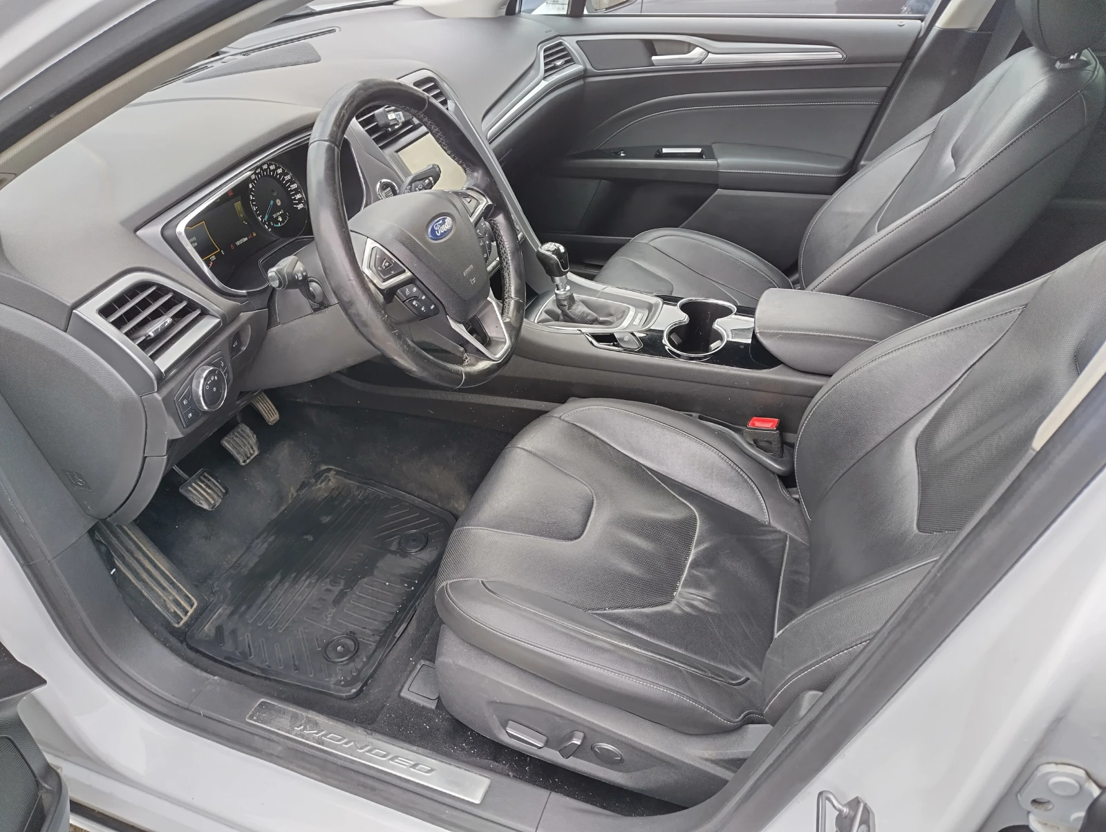 Ford Mondeo  - изображение 6