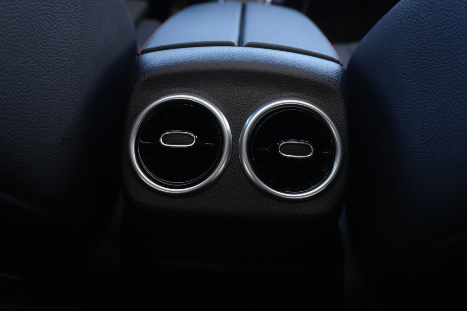 Mercedes-Benz CLA * 250 * CARFAX * undefined | Mobile.bg � ����������� 13