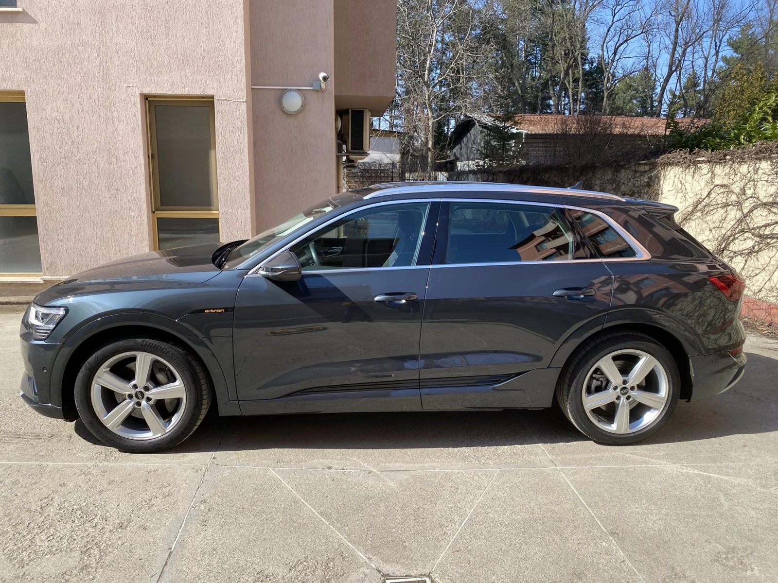 Audi E-Tron 50 quattro Business edition, снимка 6 - Автомобили и джипове - 53741908