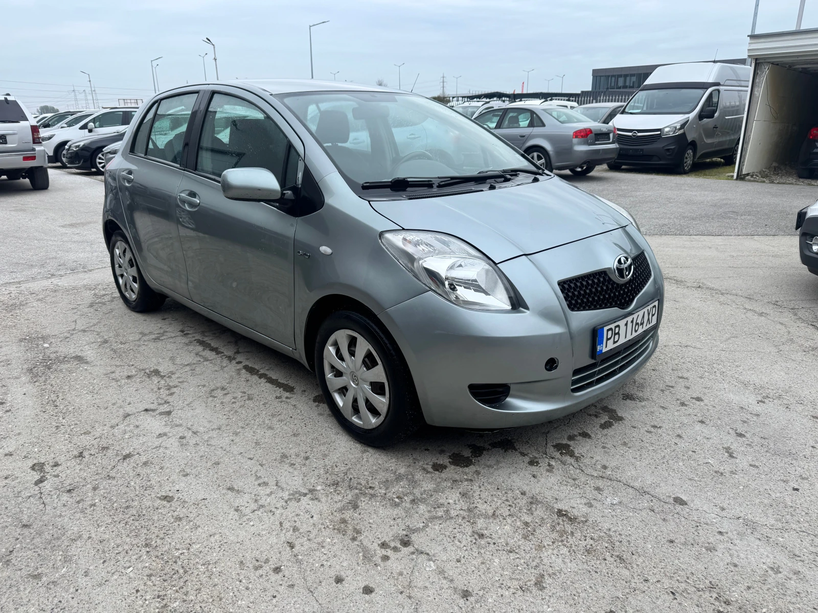 Toyota Yaris Automat