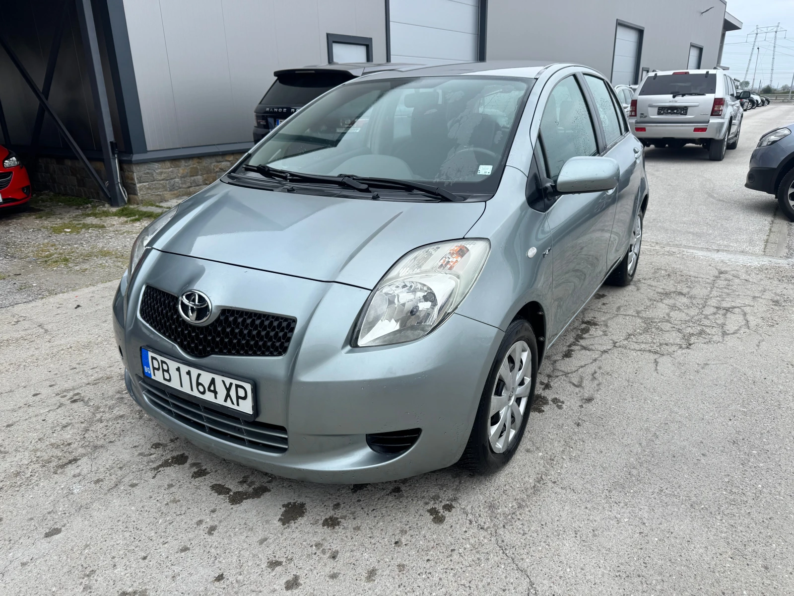 Toyota Yaris Automat, снимка 2 - Автомобили и джипове - 54163610
