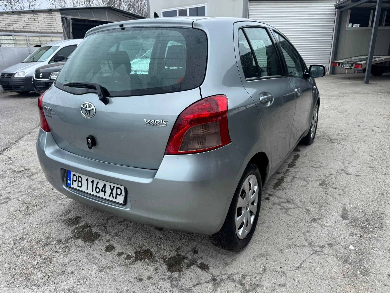 Toyota Yaris Automat, снимка 6 - Автомобили и джипове - 54163610