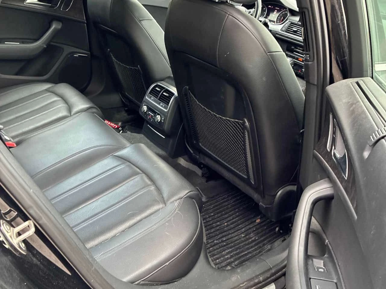 Audi A6 3.0 TFSI quattro tiptronic  CARFAX, снимка 13 - Автомобили и джипове - 54564916