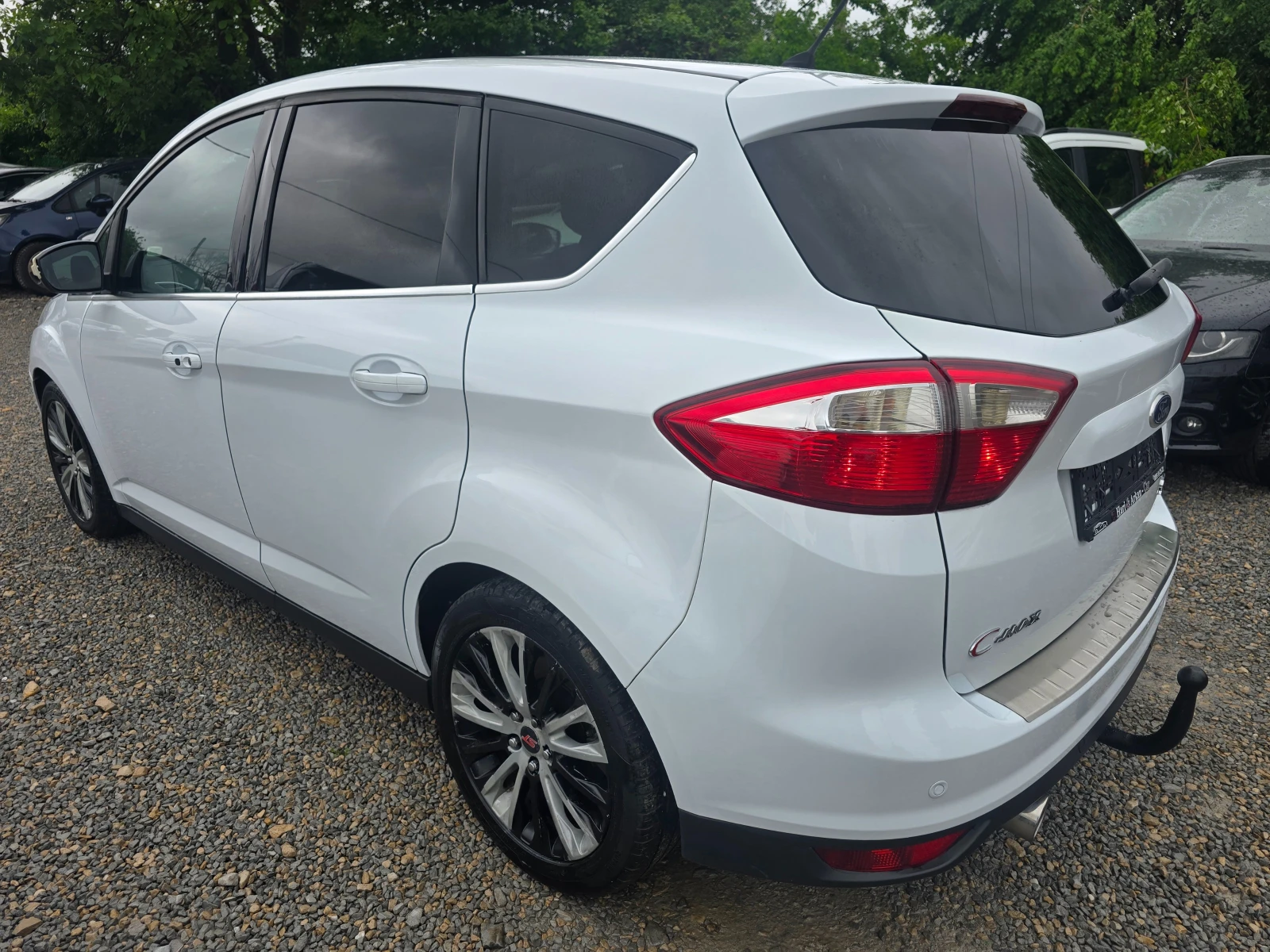 Ford C-max 1.6TDCI-ST-LINE-ПАНОРАМА-НАВИГАЦИЯ-KEYLESS-GO, снимка 3 - Автомобили и джипове - 54641016