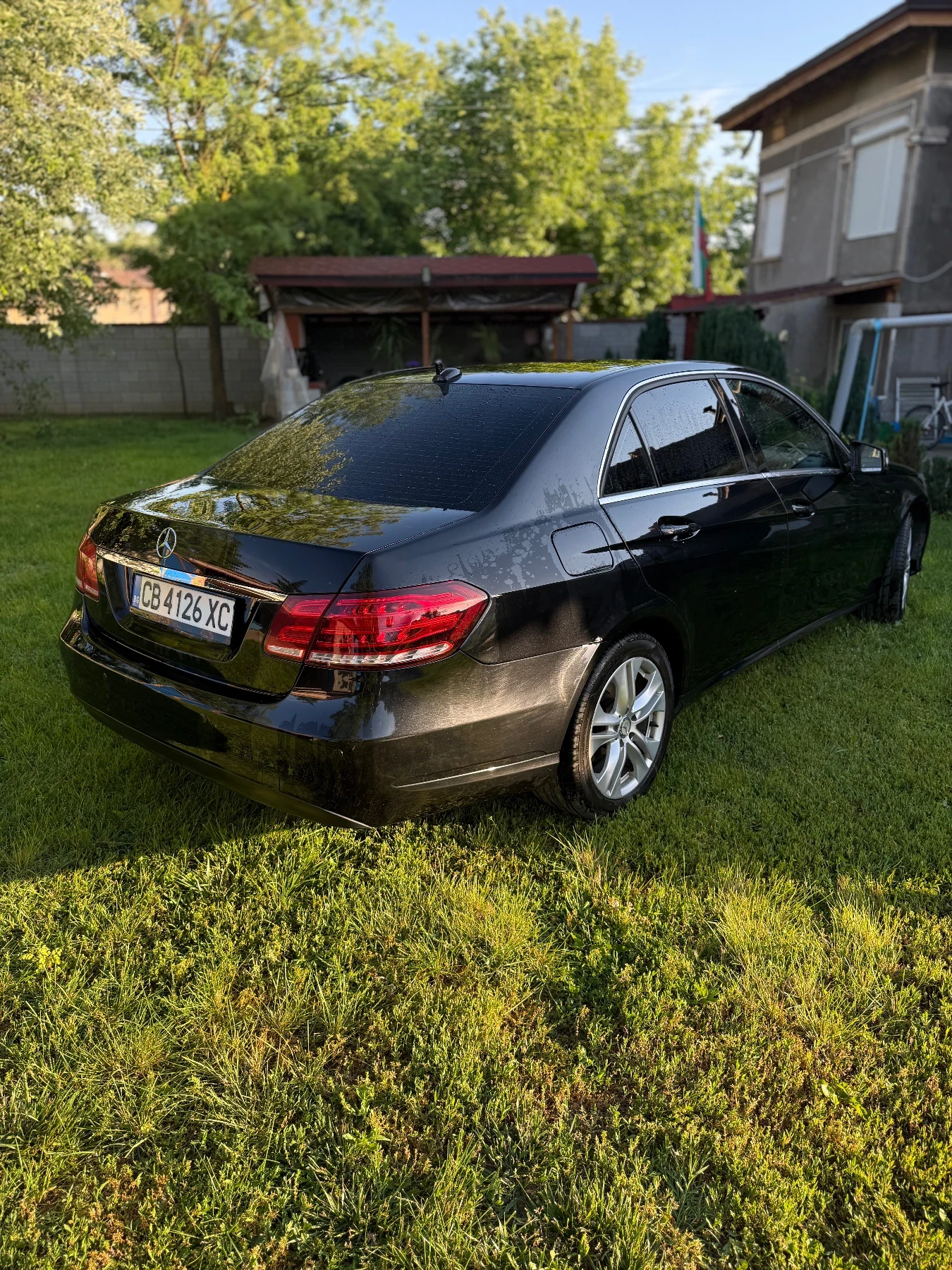 Mercedes-Benz E 220, снимка 8 - Автомобили и джипове - 54866488