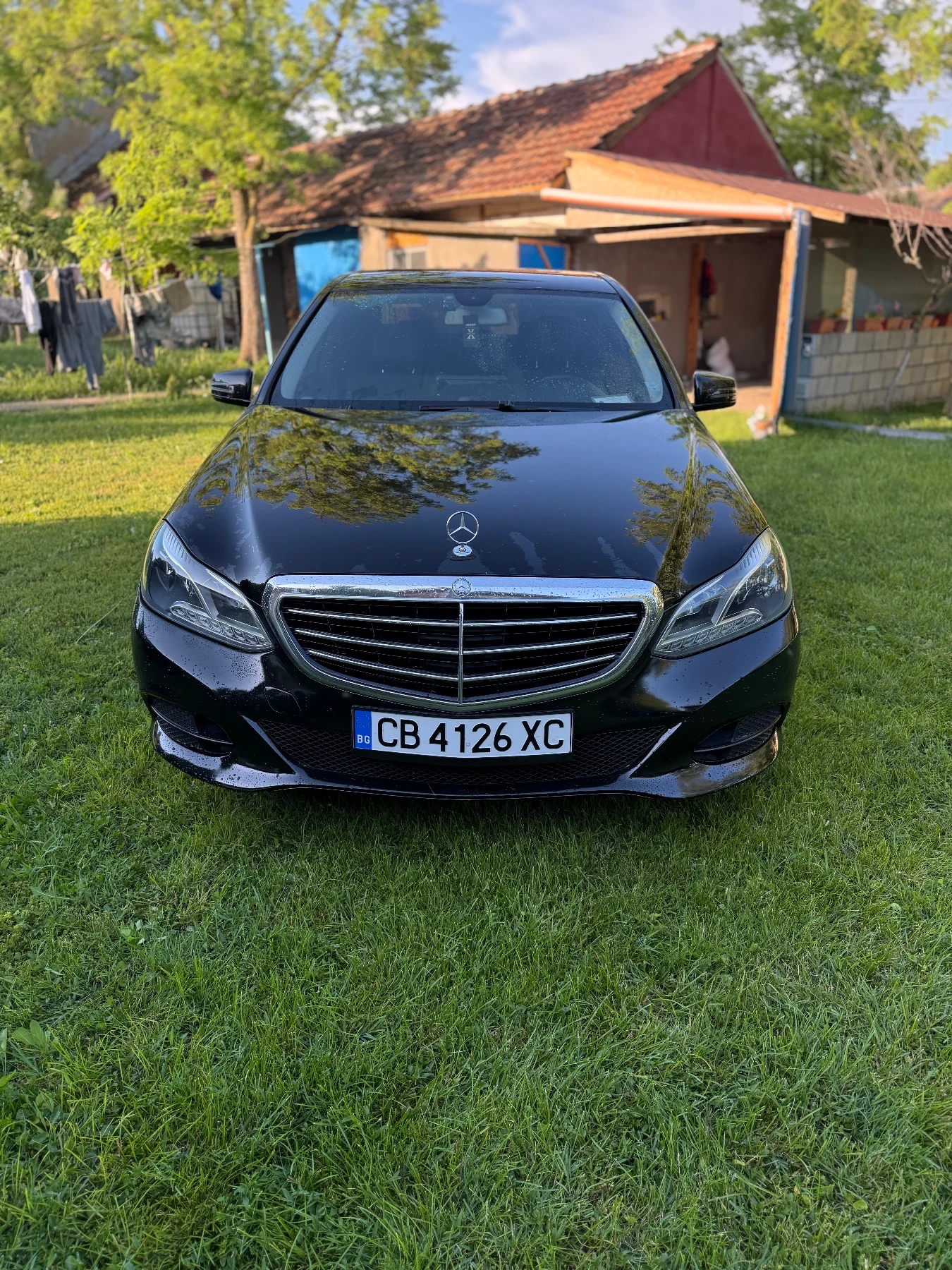 Mercedes-Benz E 220, снимка 4 - Автомобили и джипове - 54866488