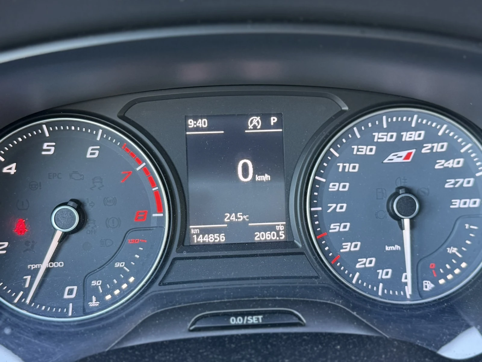 Seat Leon Cupra 2.0 l/213 kW TFSI, снимка 4 - Автомобили и джипове - 55048011