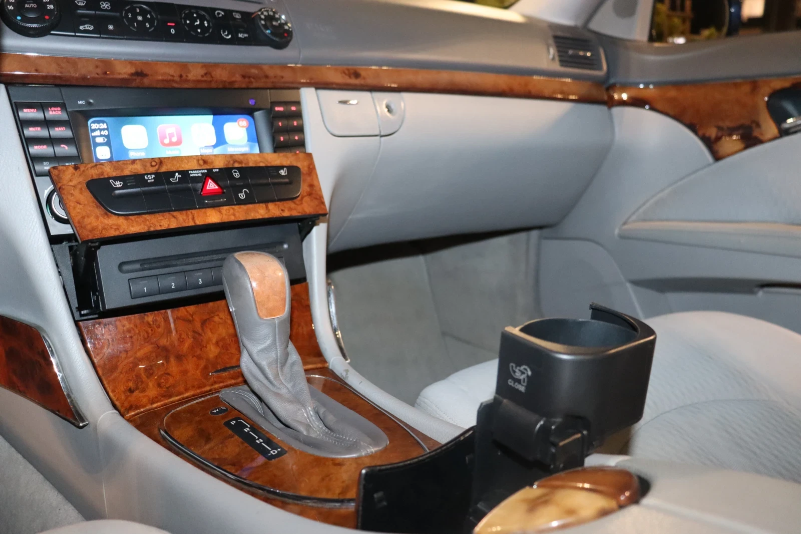 Mercedes-Benz E 220, снимка 14 - Автомобили и джипове - 56057327